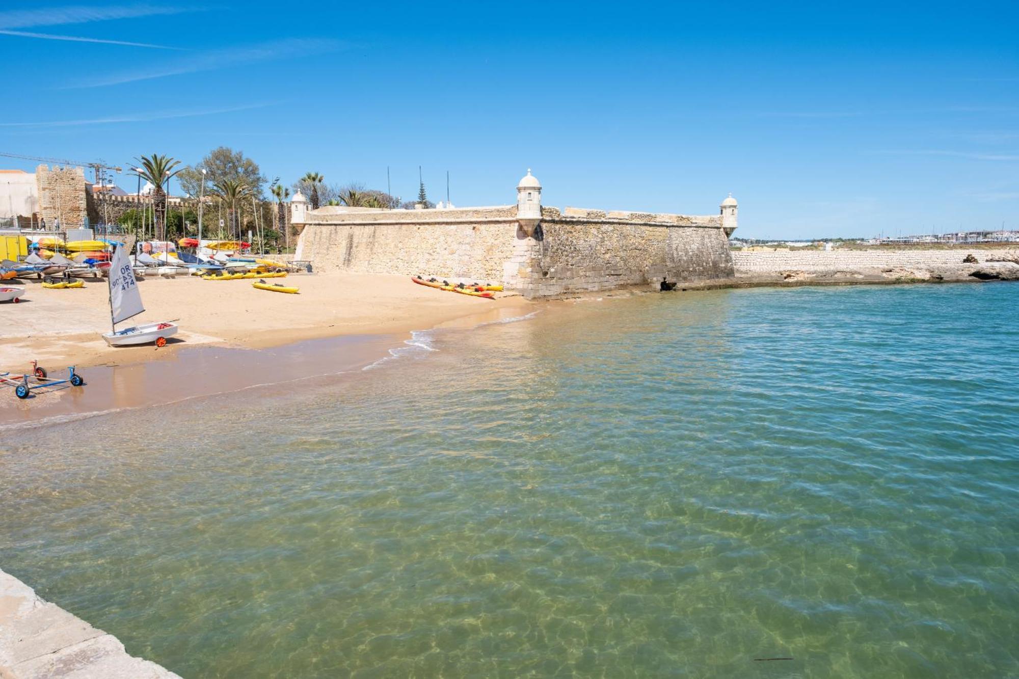 Apartment Deluxe 112 By Destination Algarve Lagos